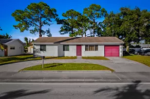 651 SE Port St Lucie Blvd, Port Saint Lucie, FL 34984 - Photo 1