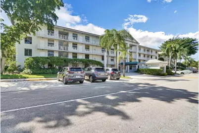 3636 Whitehall Drive #401, West Palm Beach, FL 33401 - Photo 1