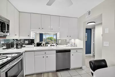 931 Gardenia Drive #567, Delray Beach, FL 33483 - Photo 1