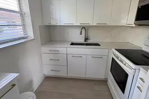 244 Sheffield J, West Palm Beach, FL 33417 - Photo 1