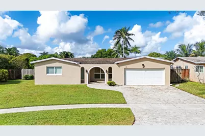 231 NW 106th Avenue, Plantation, FL 33324 - Photo 1