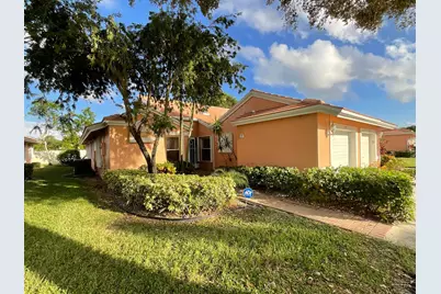 5570 Royal Lake Circle, Boynton Beach, FL 33437 - Photo 1