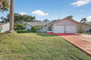 2302 SE Tiffany Ave, Port Saint Lucie, FL 34952 - Photo 1
