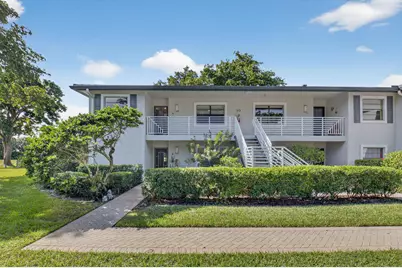 10 Southport Lane #B, Boynton Beach, FL 33436 - Photo 1