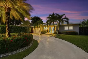 2331 SE 14th St, Pompano Beach, FL 33062 - Photo 1