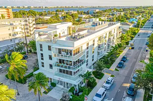 117 Lake Ave, Lake Worth, FL 33460 - Photo 1