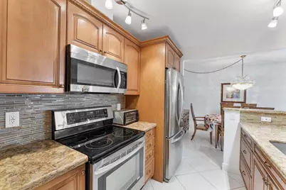 1009 N Ocean Boulevard #511, Pompano Beach, FL 33062 - Photo 1