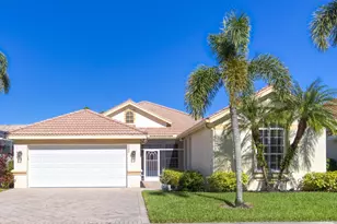 648 SW Lake Charles Cir, Port Saint Lucie, FL 34986 - Photo 1