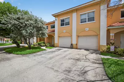 513 Talia Circle, Palm Springs, FL 33461 - Photo 1