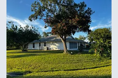 2661 SE Osage Avenue, Port Saint Lucie, FL 34952 - Photo 1