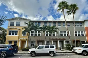 433 Amador Ln, West Palm Beach, FL 33401 - Photo 1