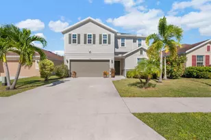 5900 NW Pine Trail Cir, Port Saint Lucie, FL 34983 - Photo 1