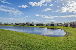 781 SE Courances Dr, Port Saint Lucie, FL 34984 - Photo 31