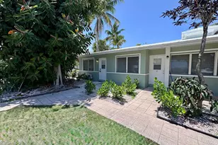 1021 NE 8th Ave, Delray Beach, FL 33483 - Photo 1