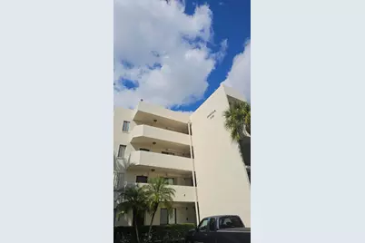 3138 Via Poinciana #209, Lake Worth, FL 33467 - Photo 1