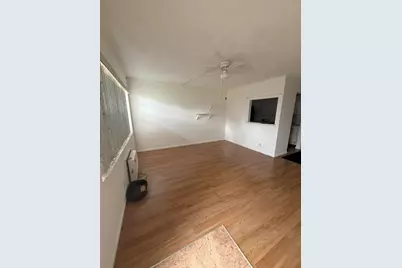 8 Canterbury A, West Palm Beach, FL 33417 - Photo 1