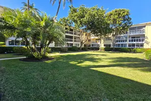 60 Venetian Dr, Delray Beach, FL 33483 - Photo 1