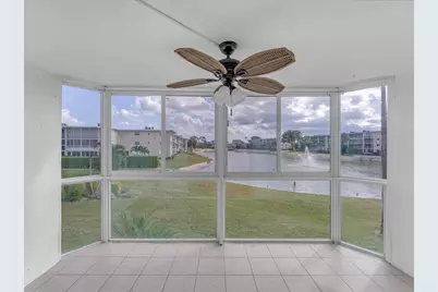 2724 N Garden Drive #204, Lake Worth, FL 33461 - Photo 1