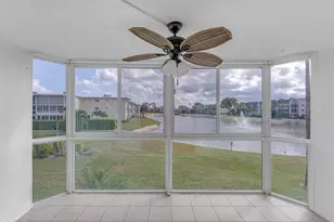 2724 N Garden Dr, Lake Worth, FL 33461 - Photo 1