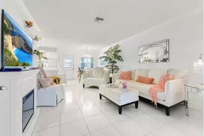 2131 NE 42nd Court #211e, Lighthouse Point, FL 33064 - Photo 1