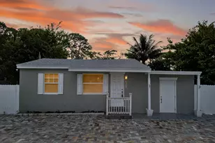 4368 Sussex Ave, Lake Worth, FL 33461 - Photo 1