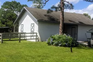 819 Cindy Cir Ln, Wellington, FL 33414 - Photo 1