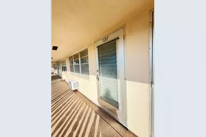 130 Hastings H, West Palm Beach, FL 33417 - Photo 1