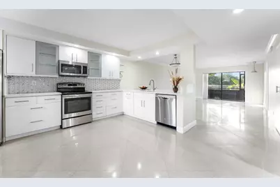 23490 Lyons Road #605, Boca Raton, FL 33428 - Photo 1