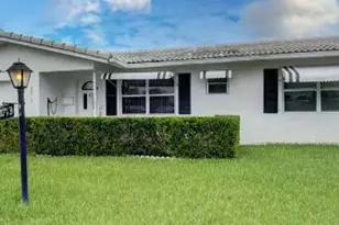2013 Vastine Dr, Boynton Beach, FL 33426 - Photo 1