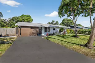 161 SE 27th Pl, Boynton Beach, FL 33435 - Photo 1