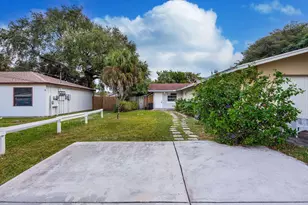8642 Sunset Dr, Palm Beach Gardens, FL 33410 - Photo 1