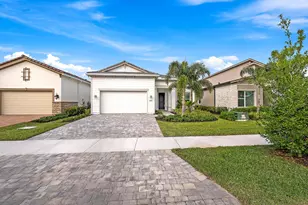 10720 Northbrook Cir, Palm Beach Gardens, FL 33412 - Photo 1