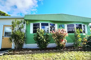 16 S Granada Ln, Port Saint Lucie, FL 34952 - Photo 1