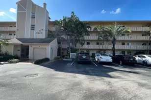 6936 Huntington Ln, Delray Beach, FL 33446 - Photo 1