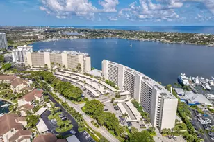 120 Lakeshore Dr, North Palm Beach, FL 33408 - Photo 1