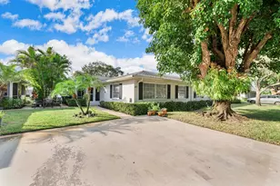 10109 S 44th Dr S, Boynton Beach, FL 33436 - Photo 1