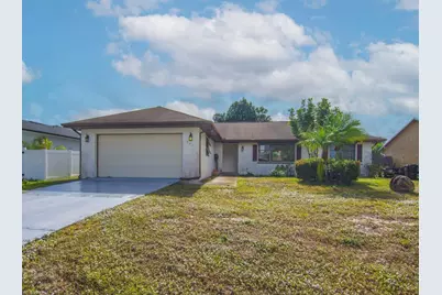 362 SE Starfish Avenue, Port Saint Lucie, FL 34983 - Photo 1