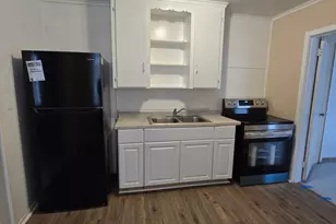 595 W 3rd St, Riviera Beach, FL 33404 - Photo 1