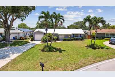 4194 Honeysuckle Avenue, Palm Beach Gardens, FL 33410 - Photo 1