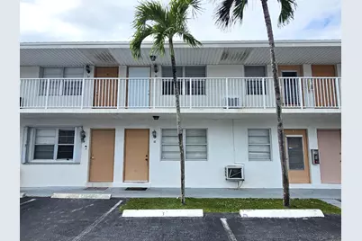 810 Lake Shore Drive #14, West Palm Beach, FL 33403 - Photo 1