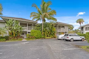 11830 Pebblewood Dr, Wellington, FL 33414 - Photo 1
