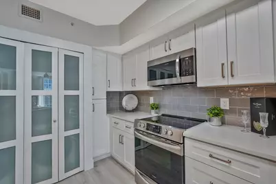 600 S Dixie Highway #637, West Palm Beach, FL 33401 - Photo 1