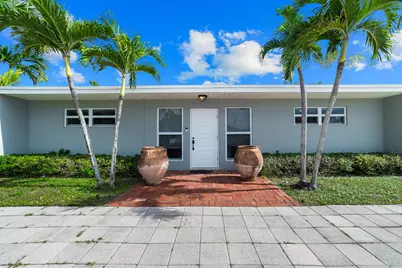 9356 Bloomfield Drive, Palm Beach Gardens, FL 33410 - Photo 1