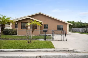 1233 W 32nd St, Riviera Beach, FL 33404 - Photo 1