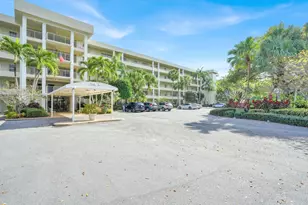 804 Cypress Blvd, Pompano Beach, FL 33069 - Photo 1