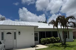 23 Highlands Dr SW, Vero Beach, FL 32962 - Photo 1