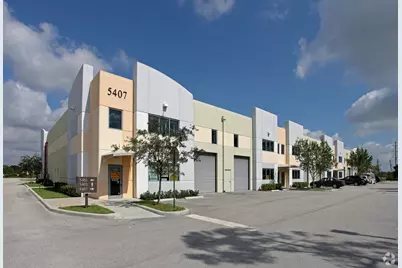 5401 N Haverhill Road N #102, West Palm Beach, FL 33407 - Photo 1