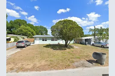 1706 Ponce De Leon Prado #B, Fort Pierce, FL 34982 - Photo 1
