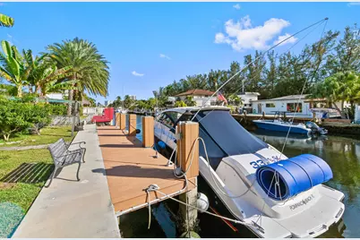 2576 SE 14th Street, Pompano Beach, FL 33062 - Photo 1