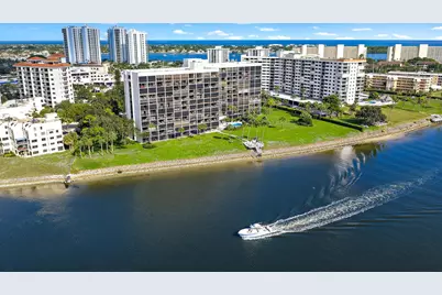 356 Golfview Road #805, North Palm Beach, FL 33408 - Photo 1